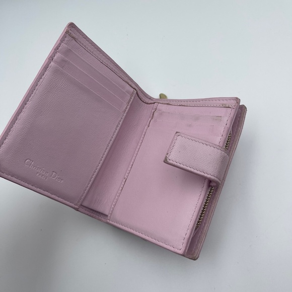 Christian Dior Pink Cannage Quilted lambskin leather lady patches wallet w/zip - Picture 9 of 15